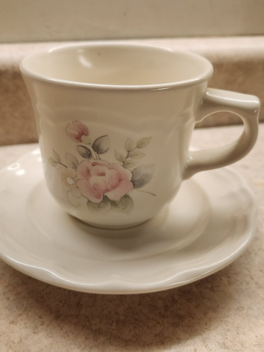 Pfaltzgraff White and Pink Floral cup & saucer set